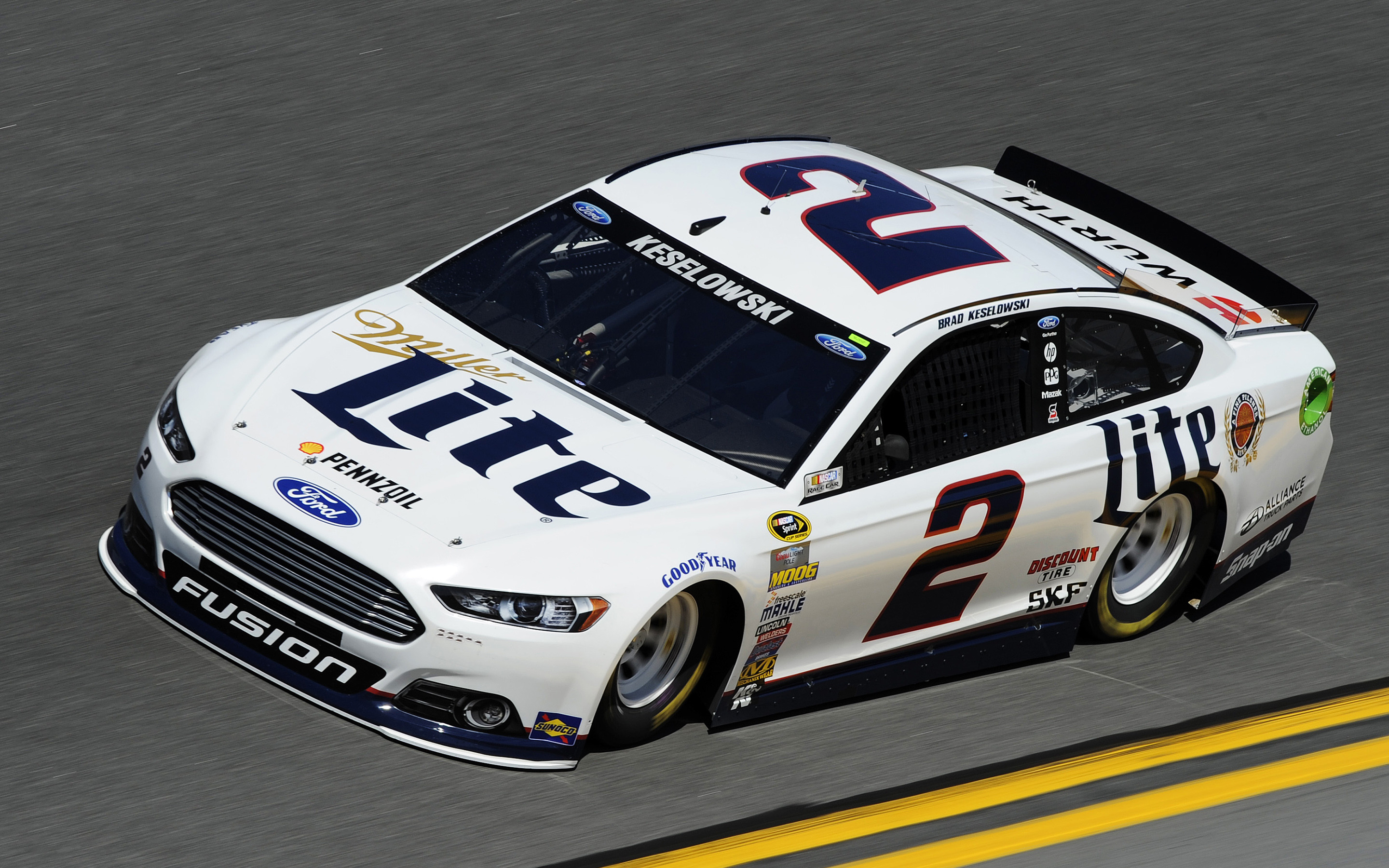 Brad Keselowski at 2015 Nascar Daytona 500 Ford Fusion Wallpaper