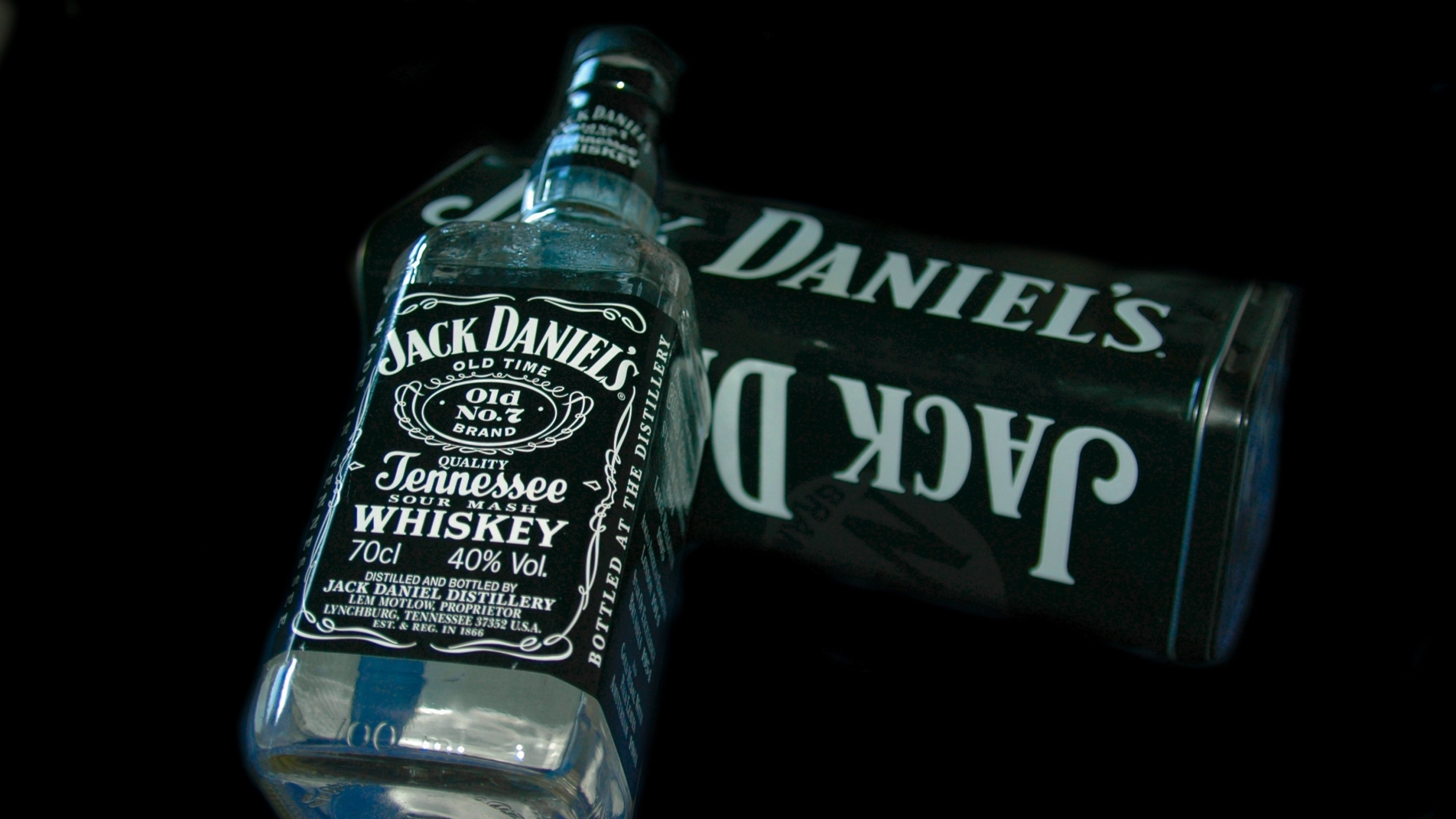 Preview wallpaper jack daniels, whiskey, alcohol, box 3840×2160
