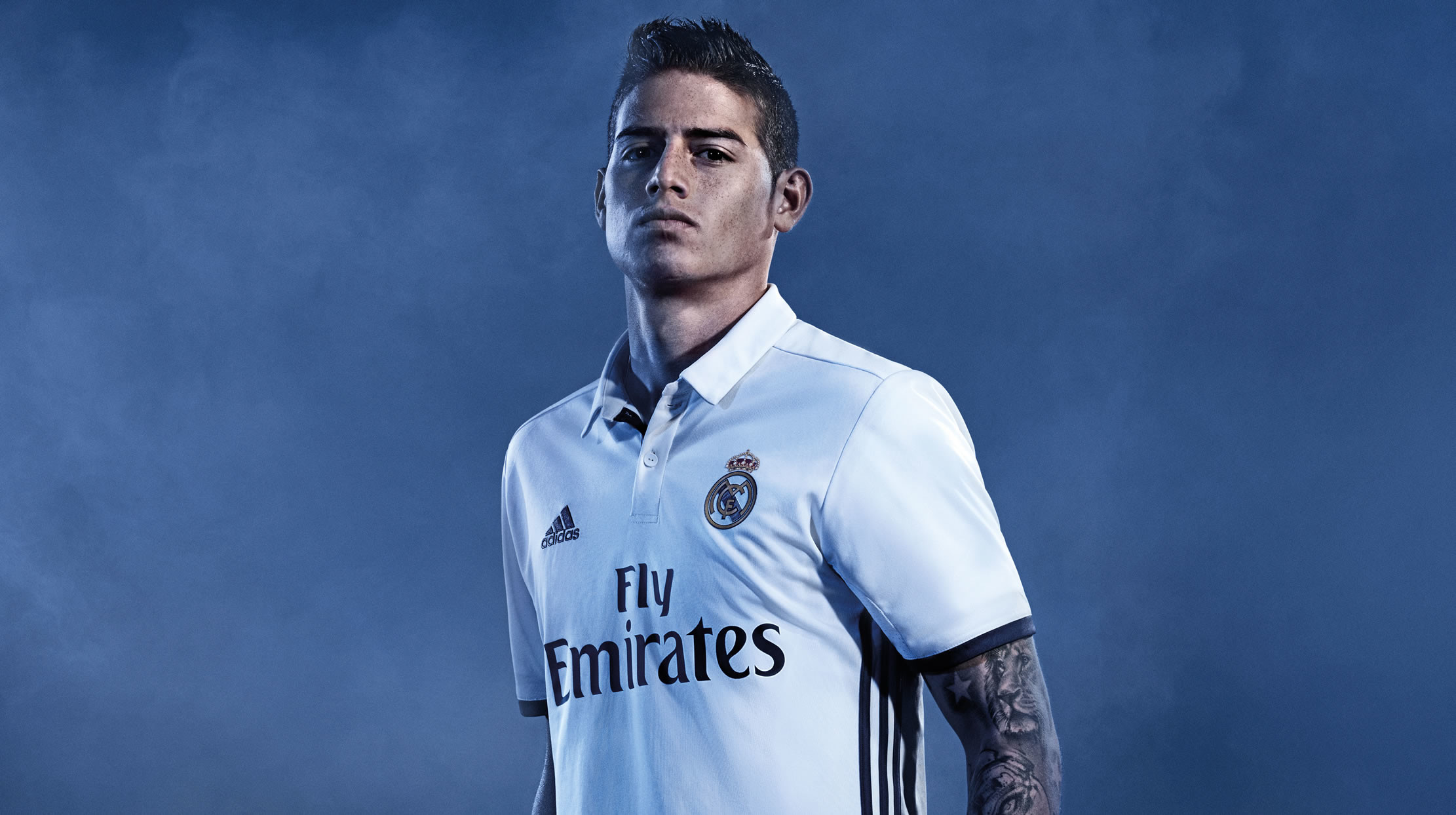 Real Madrid releases new 2016 / 17 home and away kit