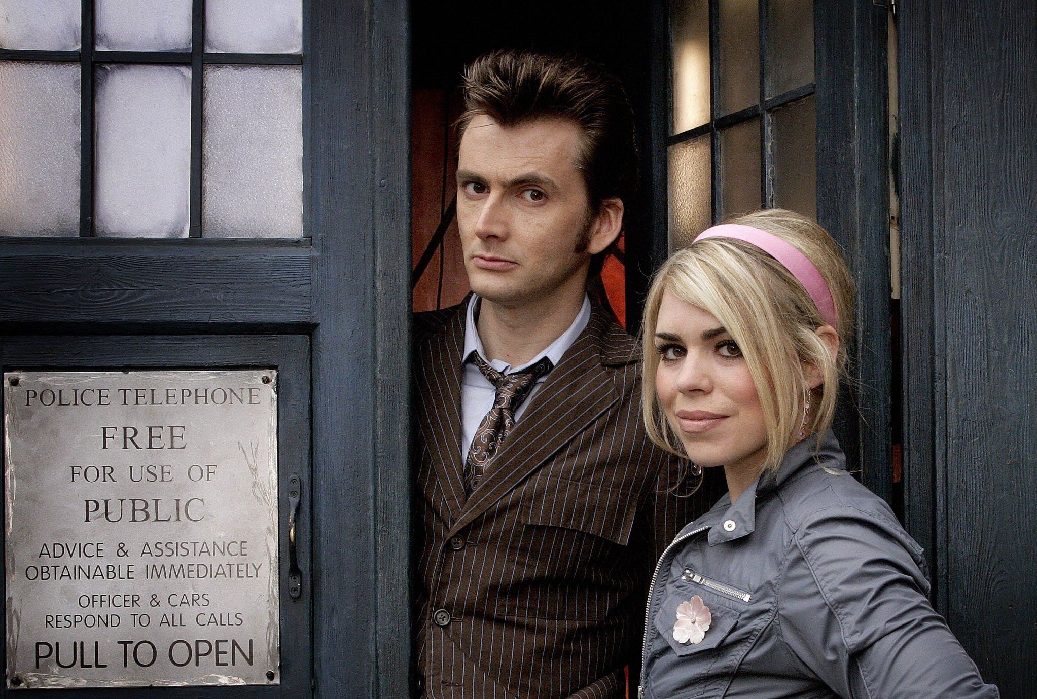 david tennant doctor who billie piper tenth doctor tardis rose tyler  Wallpapers HD / Desktop and Mobile Backgrounds