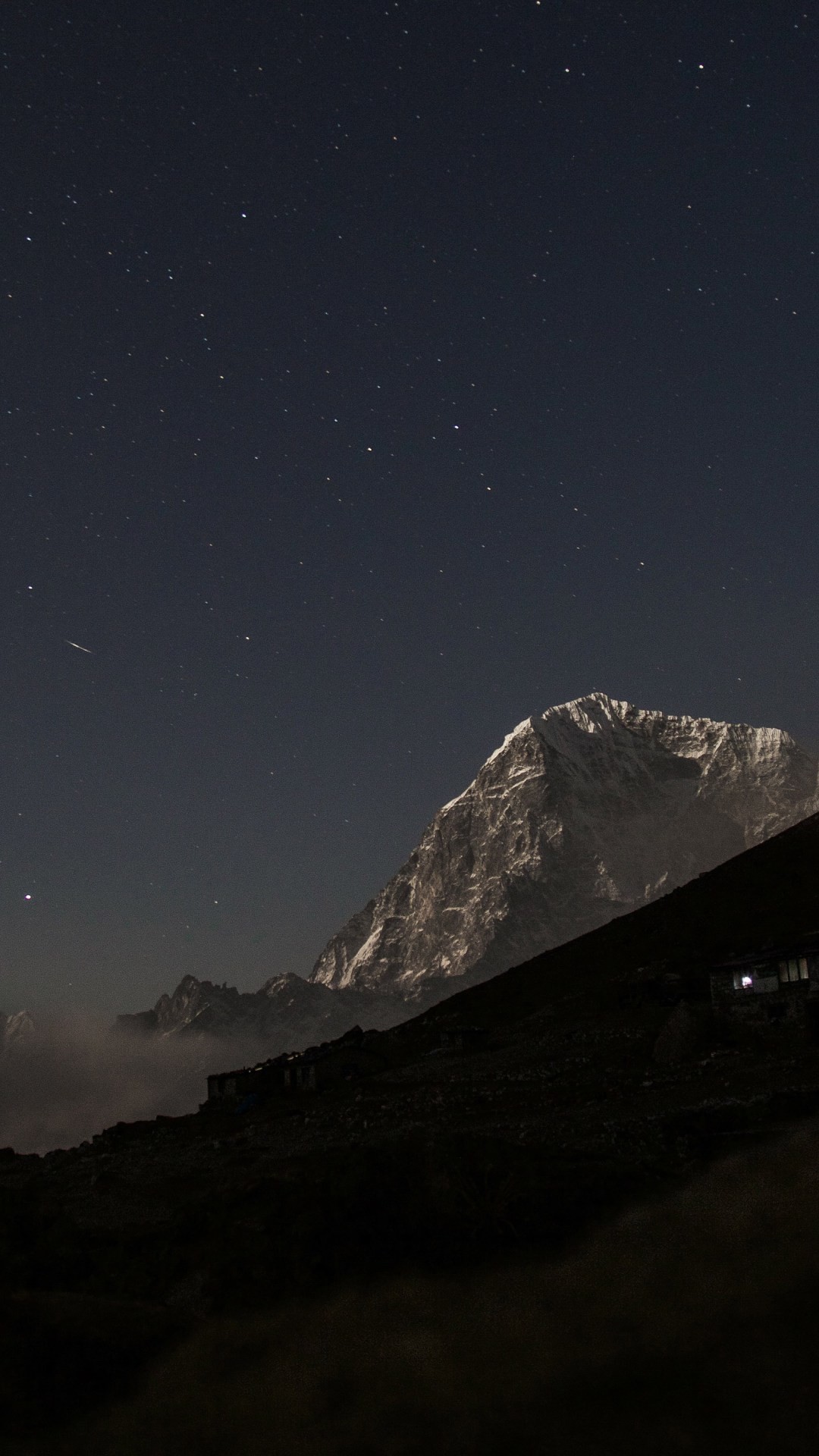 Night Sky Near Mountain 4K Wallpaper