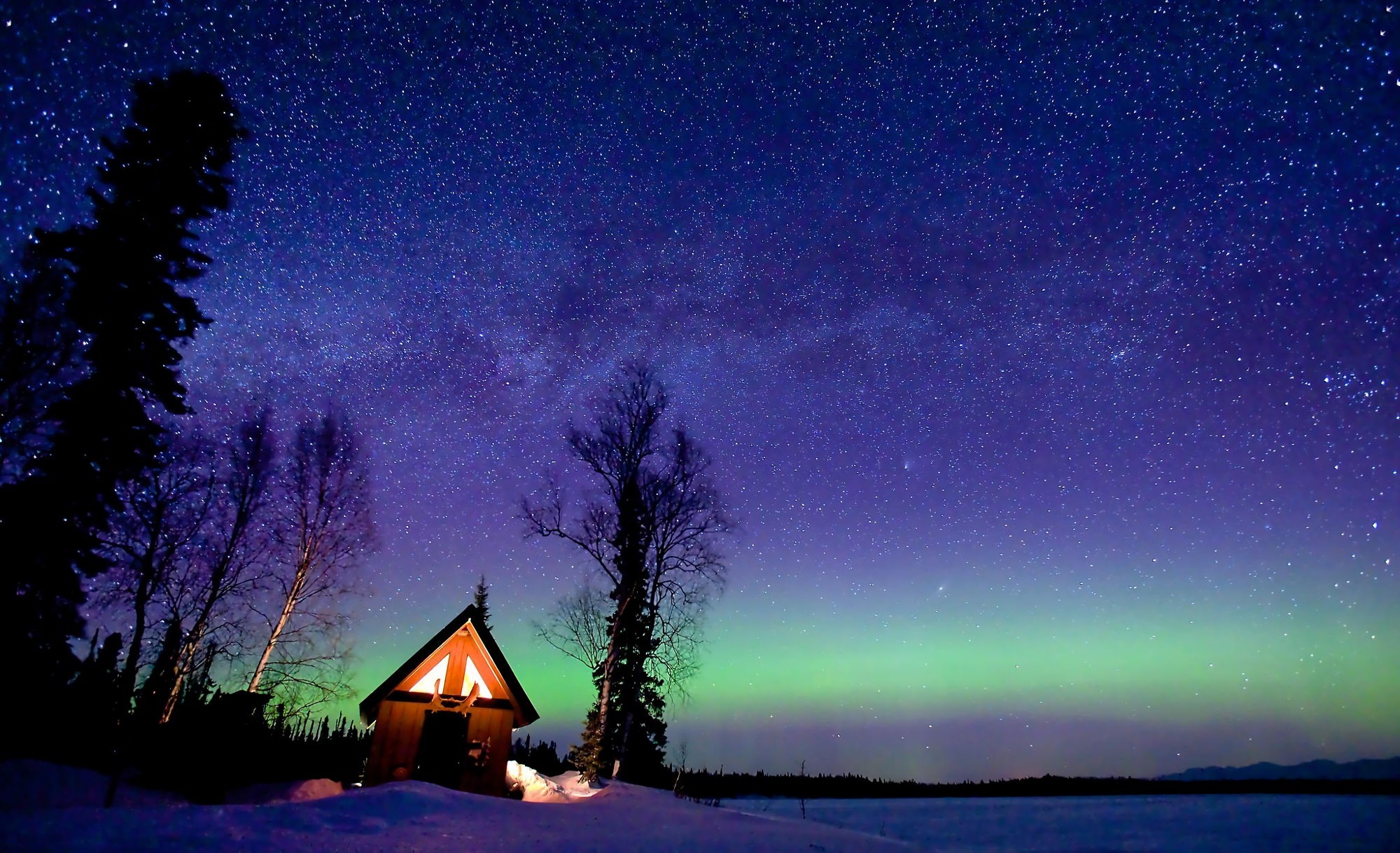 Man Made – Cabin Winter Night Starry Sky Sky Tree Aurora Borealis Wallpaper