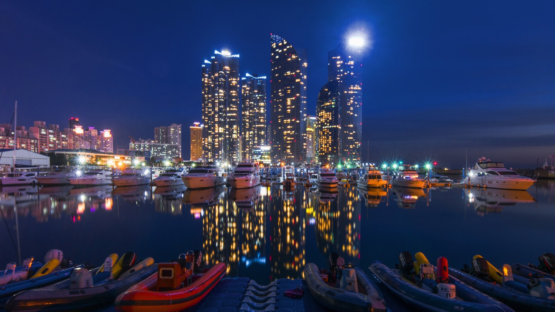 Preview wallpaper night city, buildings, night, sky, boats 1920×1080