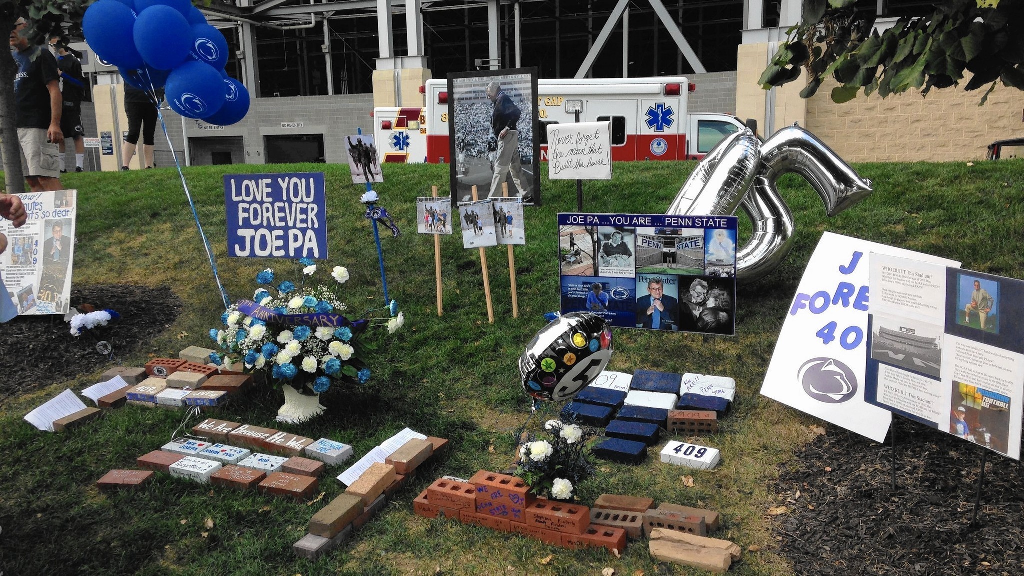 Crowd cheers Joe Paterno commemoration at Beaver Stadium – The Morning Call