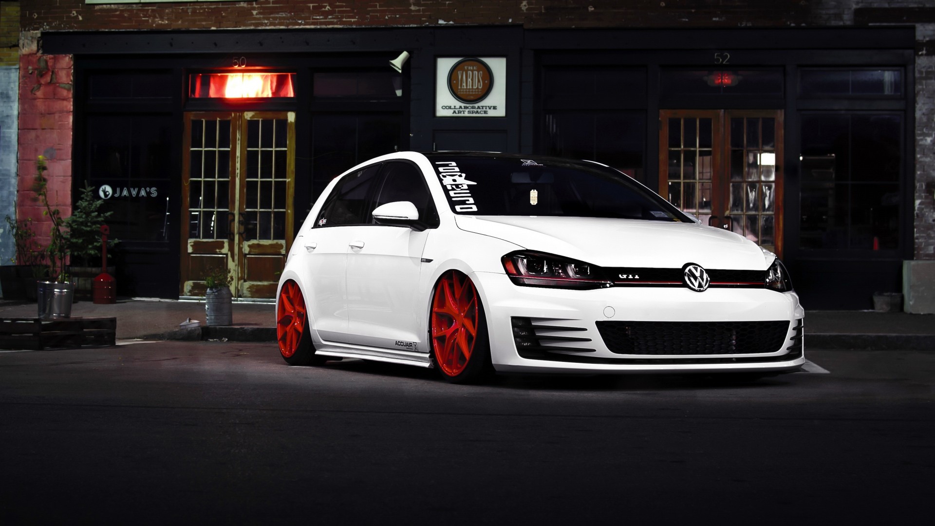 Preview wallpaper volkswagen golf, gti, white, front view 1920×1080