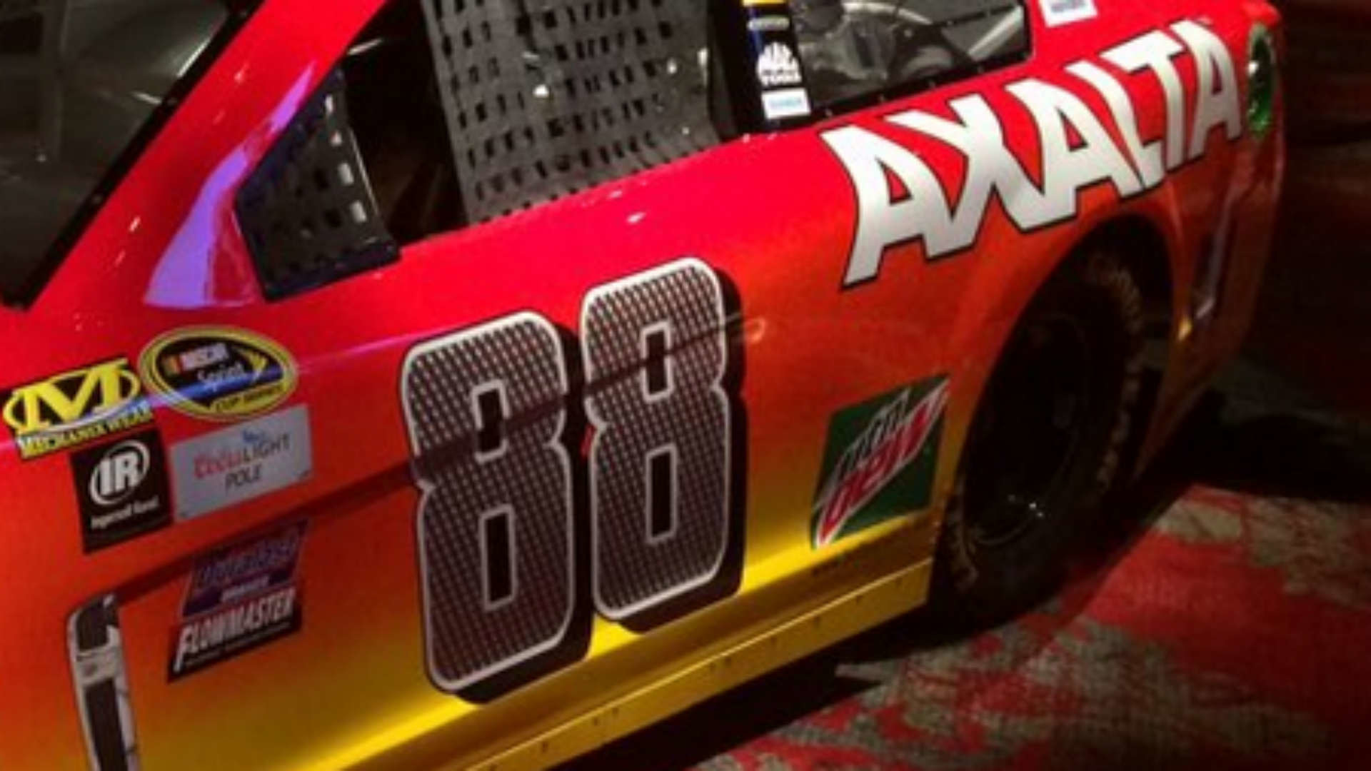 Dale Earnhardt Jr. unveils No. 88 paint scheme NASCAR Sporting News