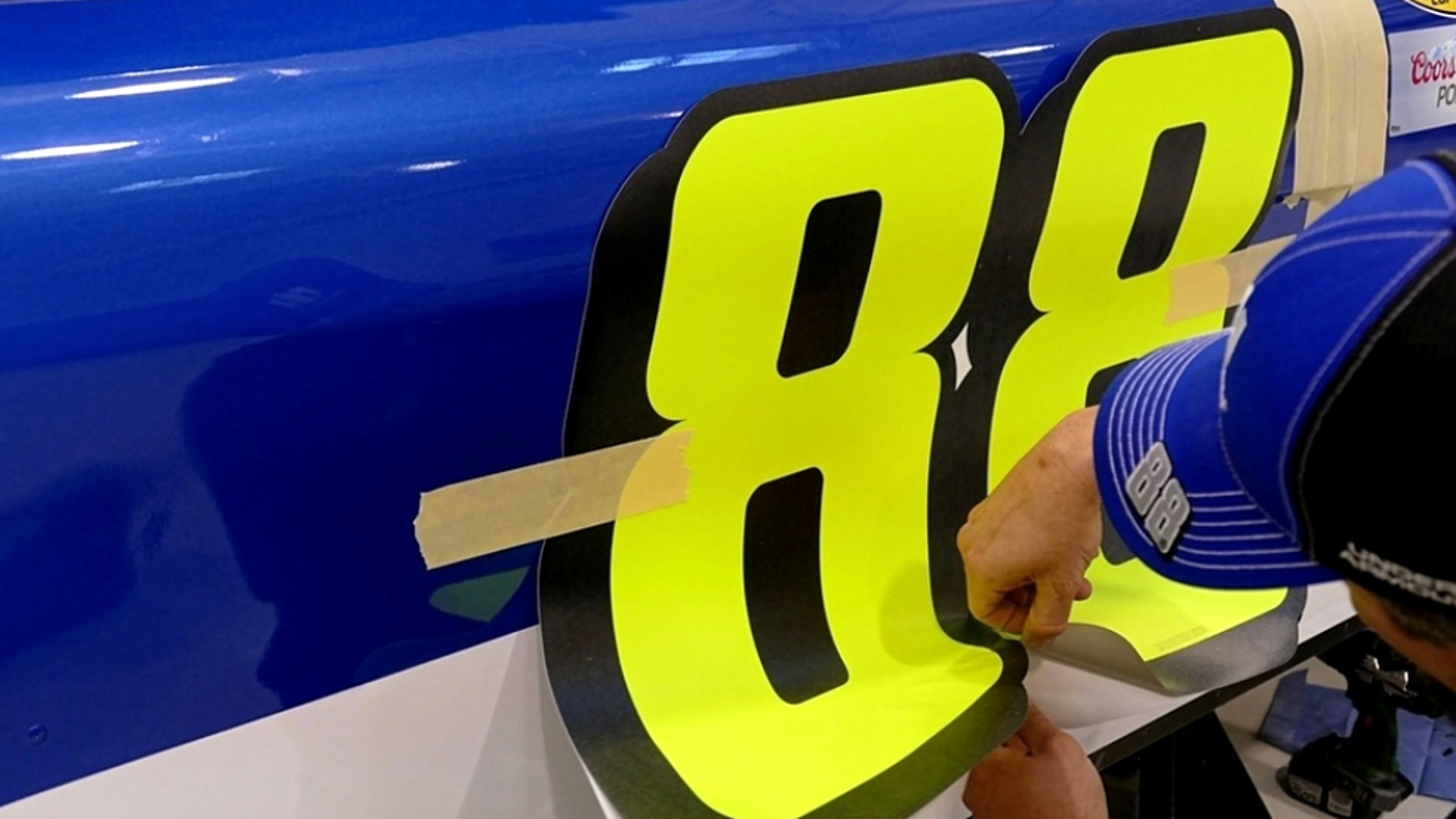 Dale Jr., Jimmie Johnson paint schemes to honor Jeff Gordon in final race NASCAR Sporting News