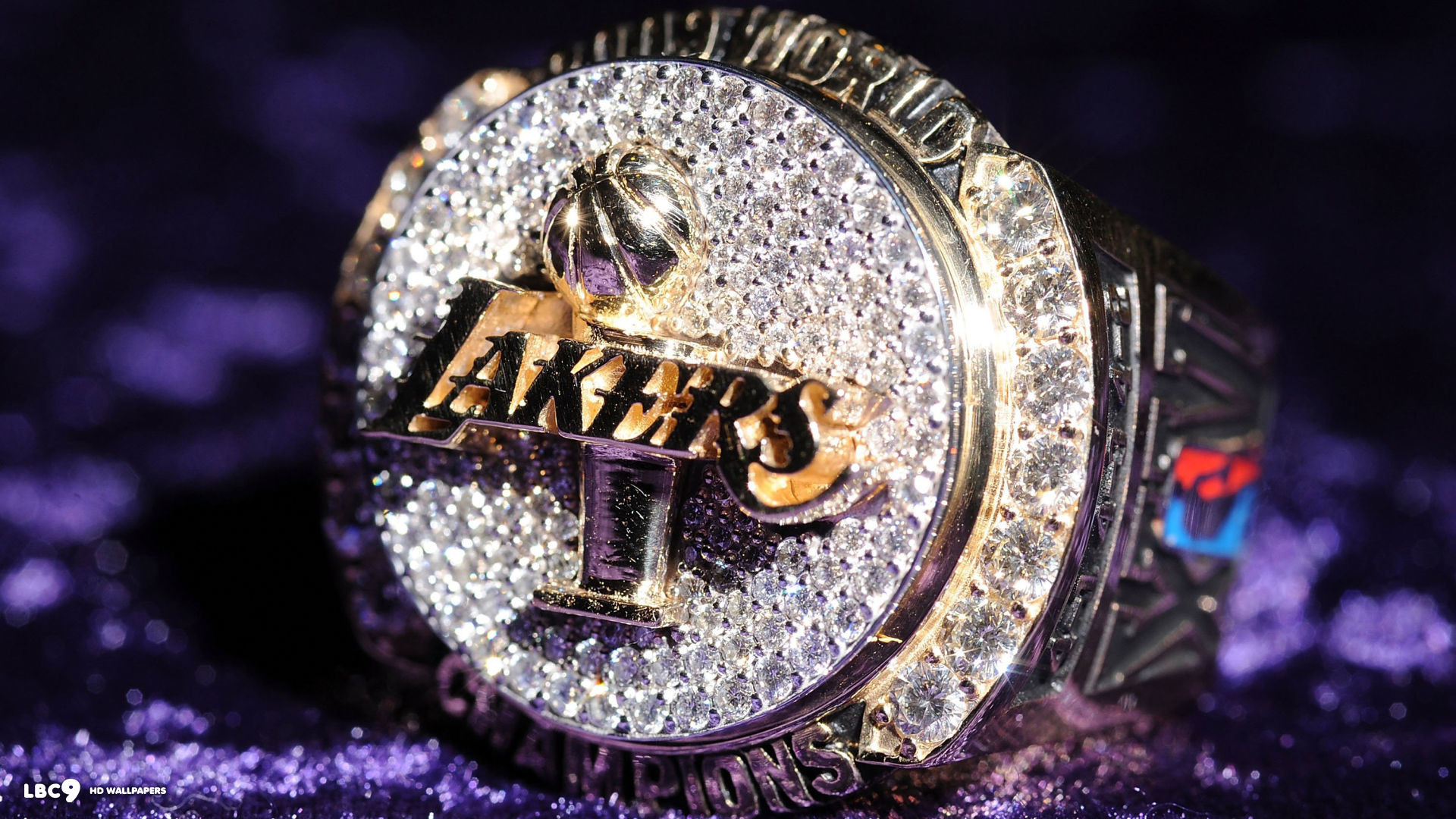 Lakers champions ring