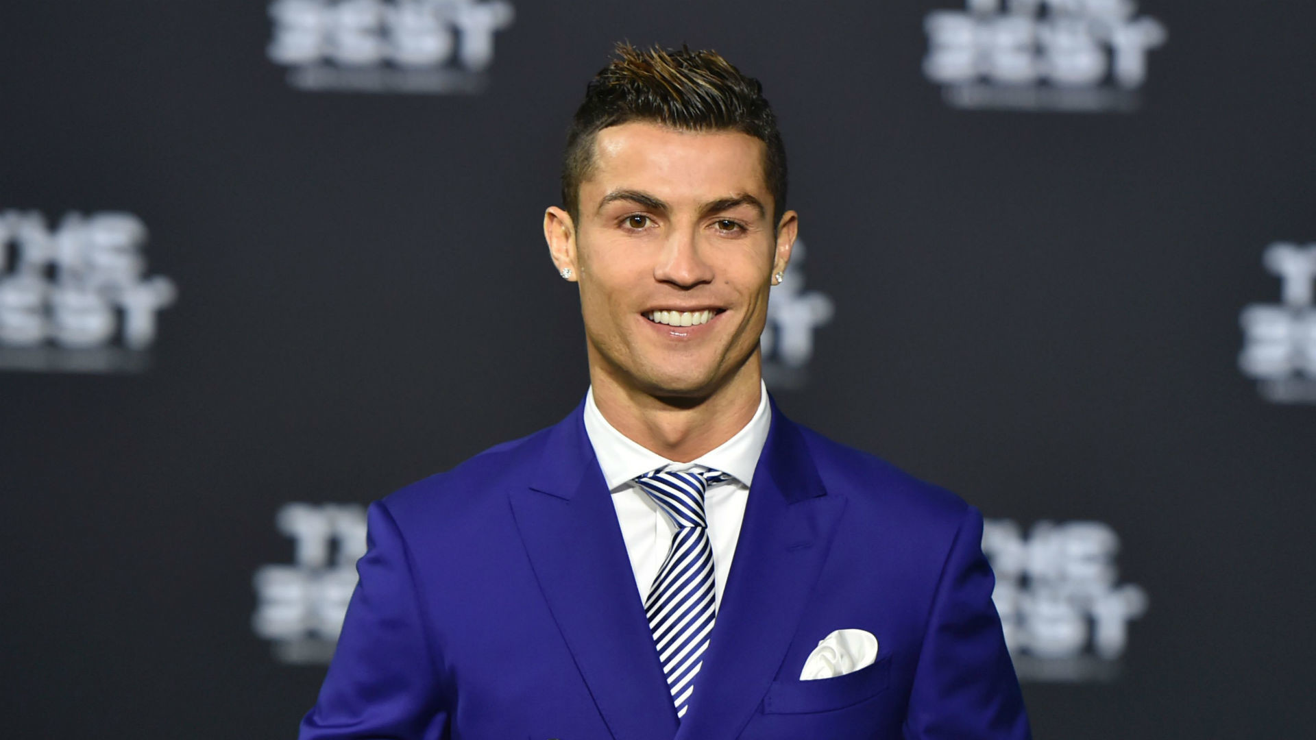 Cristiano Ronaldo attends FIFA awards with new girlfriend – Goal.com