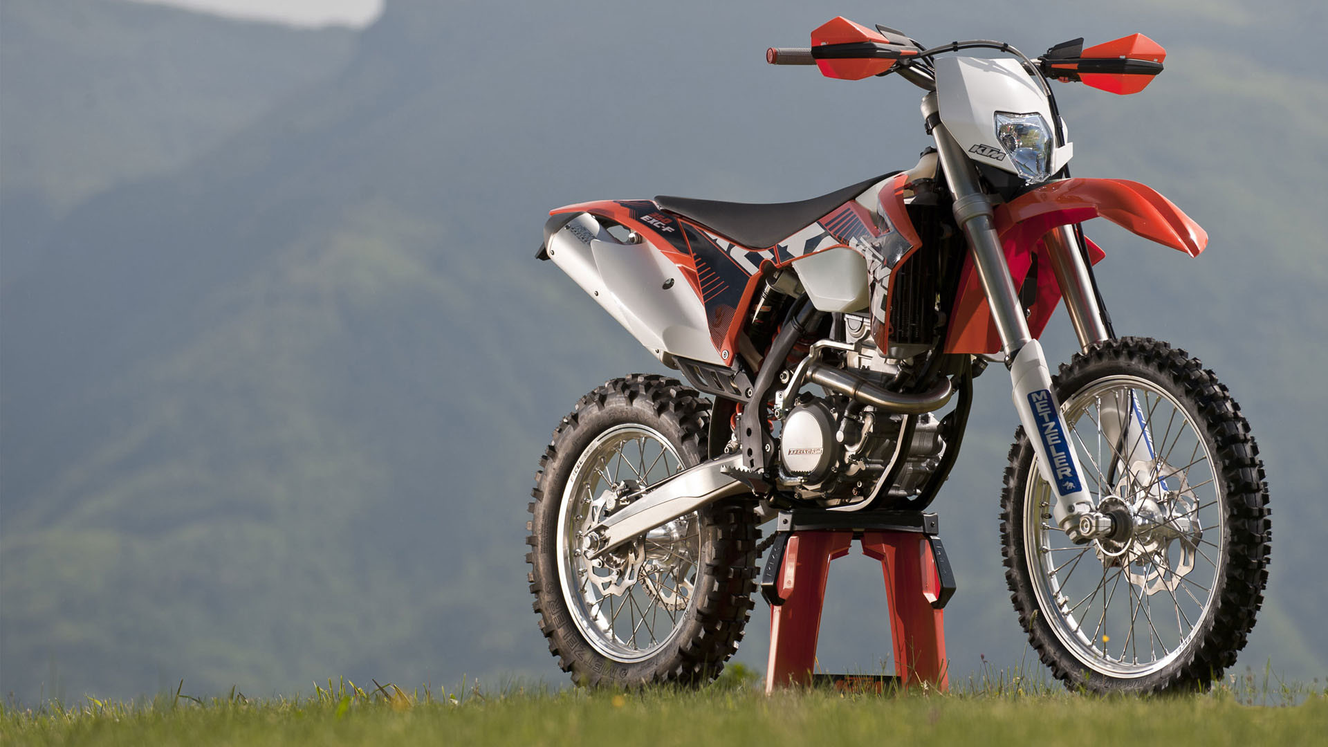 KTM 350 EXC-F Bike Latest Wallpapers Download