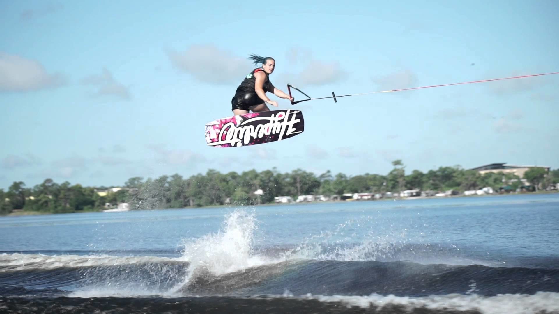 Hyperlite Maiden – 2016 Raimi Merritt Signature Wakeboard