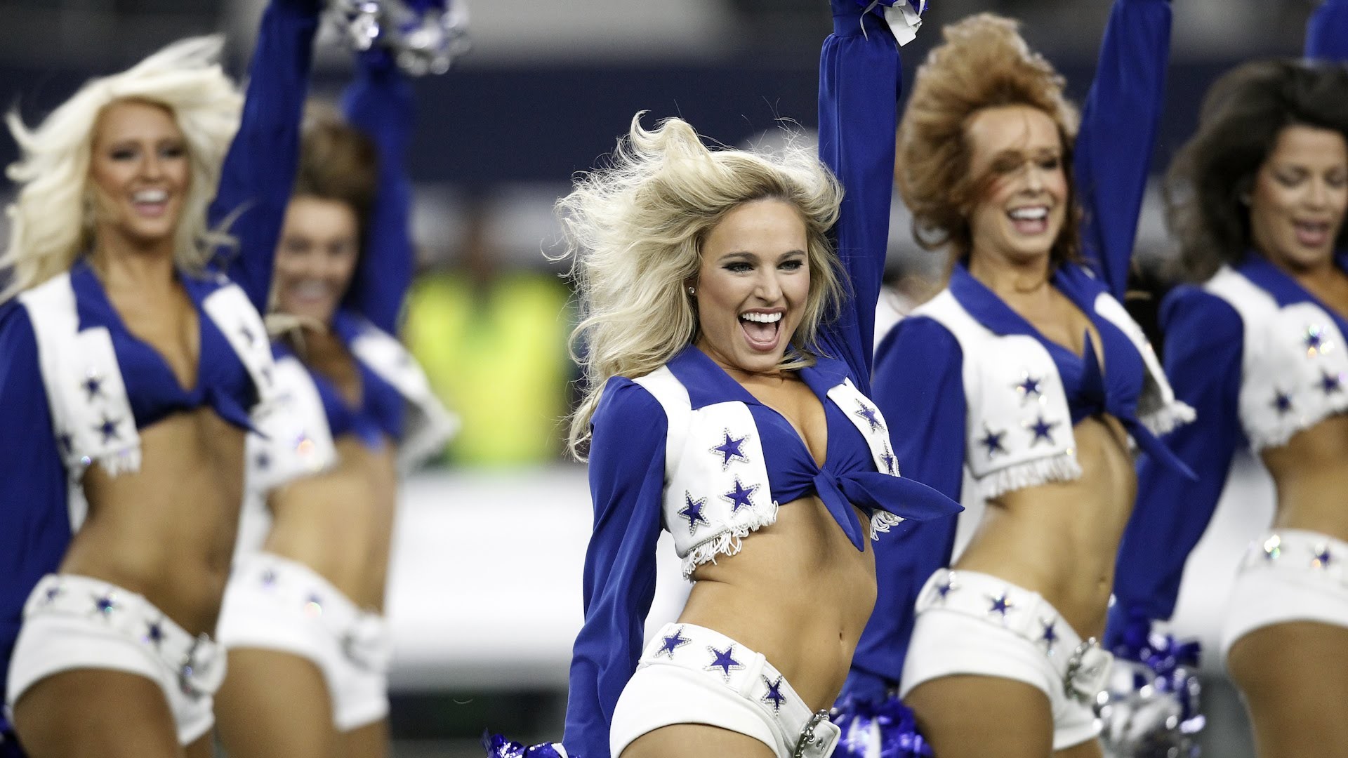 Dallas Cowboys cheerleaders celebrate in locker room after comeback win  against the Giants – YouTube