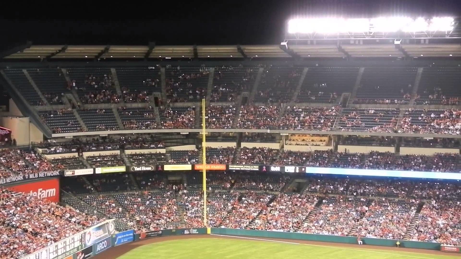 Rally Lights Cell Phone Lights Flashing – Top of the 6th at Angels Game