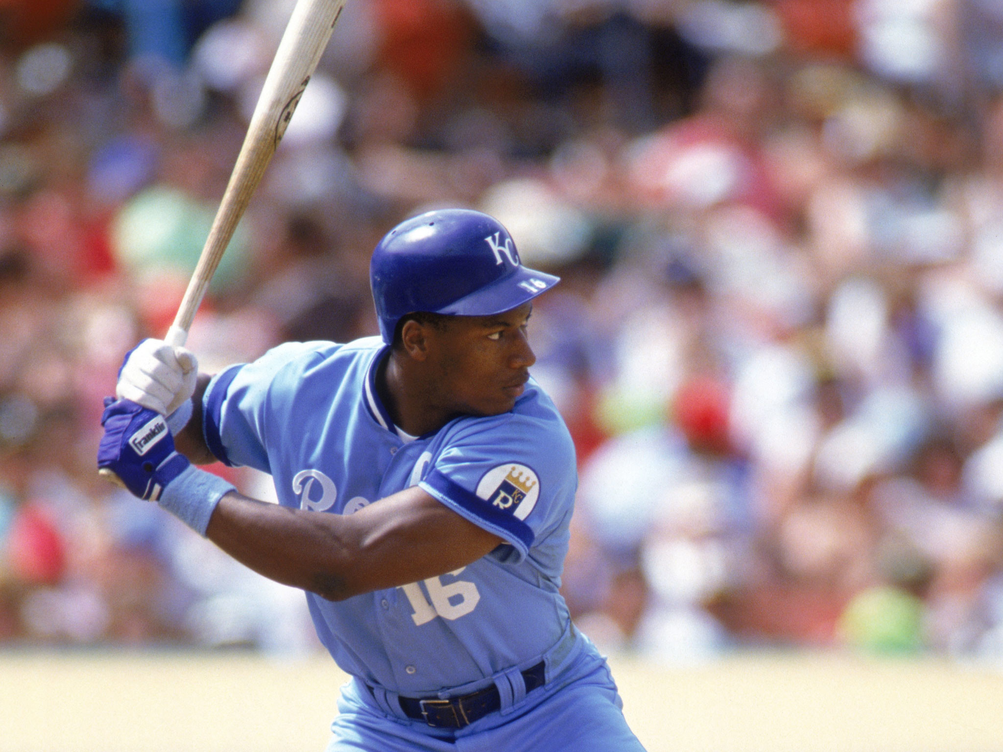 Sporting Heroes: Bo Jackson's efforts in two sports earn legend status |  The Independent