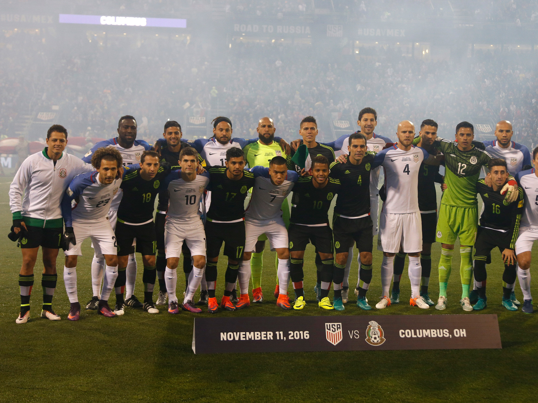 United States and Mexico form 'unity wall' before match after Donald  Trump's presidential victory | The Independent