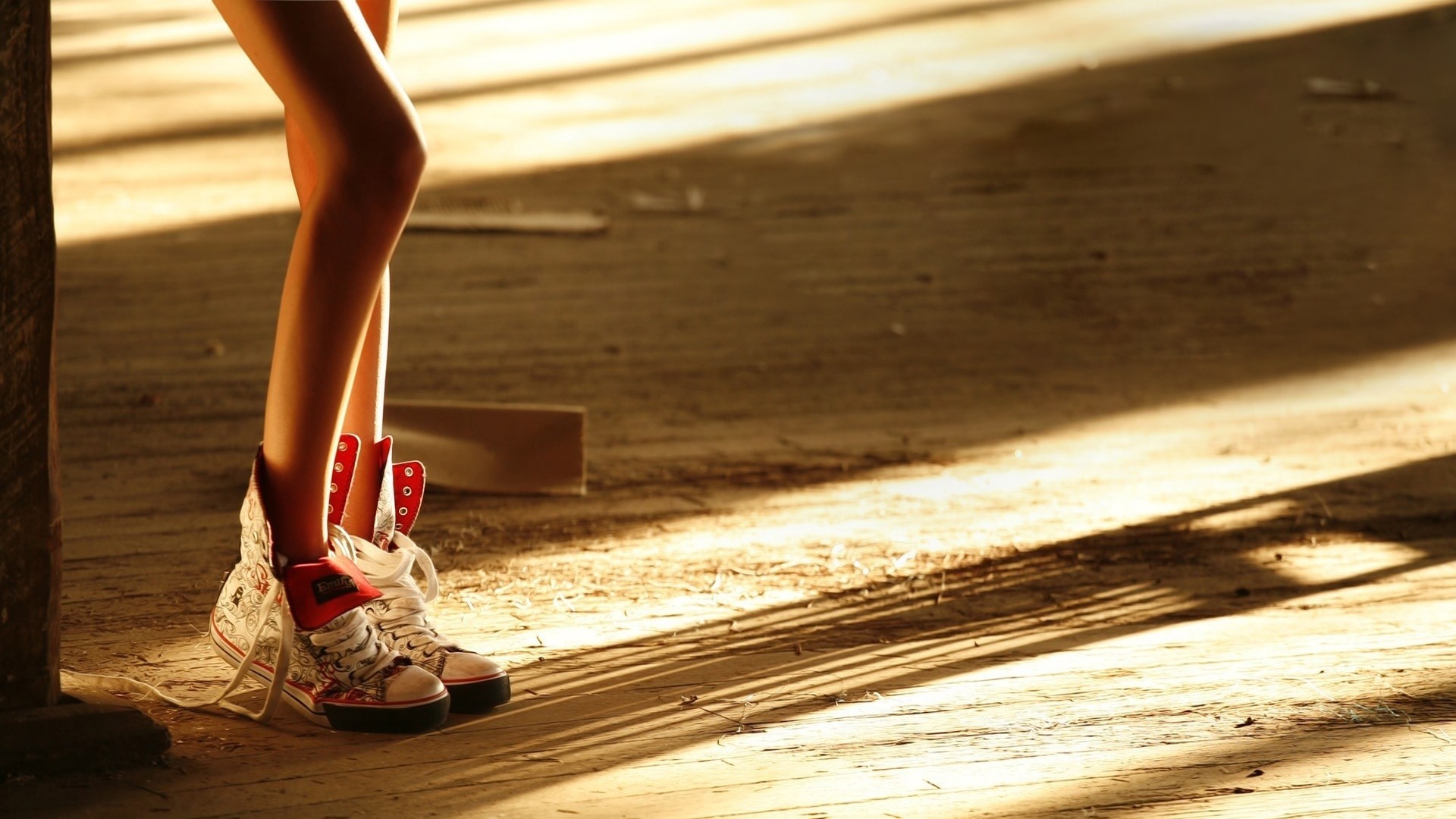 Wallpaper legs, shadows, shoes, wood floor