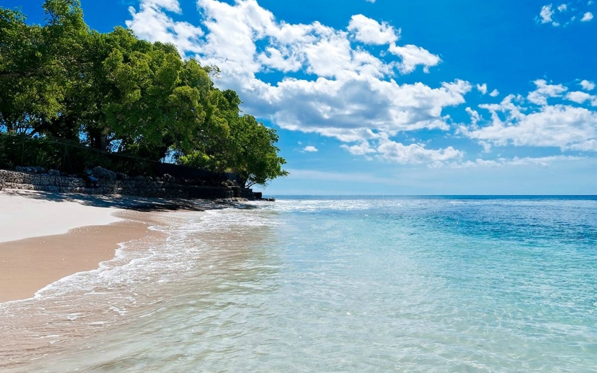 Caribbean Beach Turquoise Lake desktop PC and Mac wallpaper