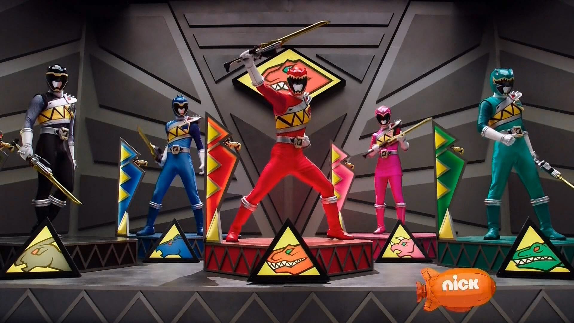 Power Rangers Dino Charge – Dino Charge Megazord Finisher 2