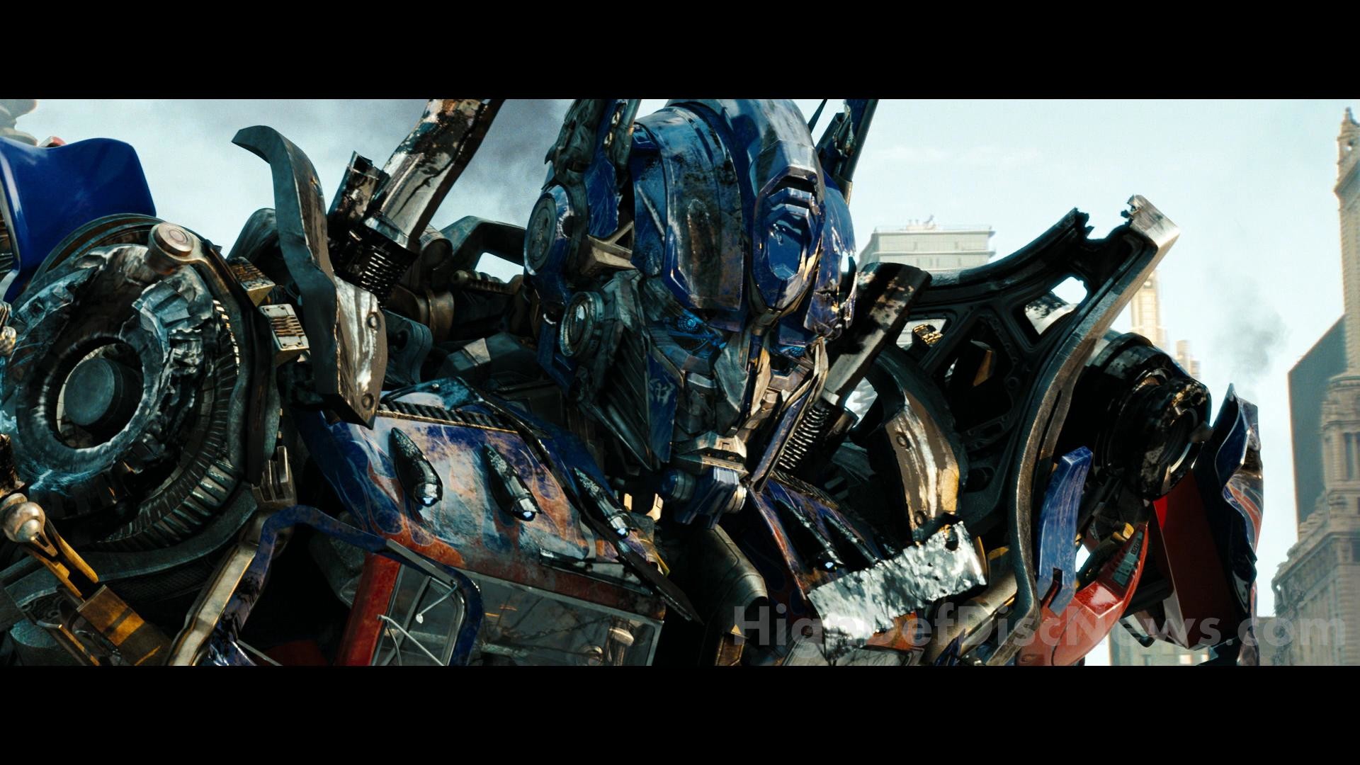 144 HD Wallpaper of Optimus Prime